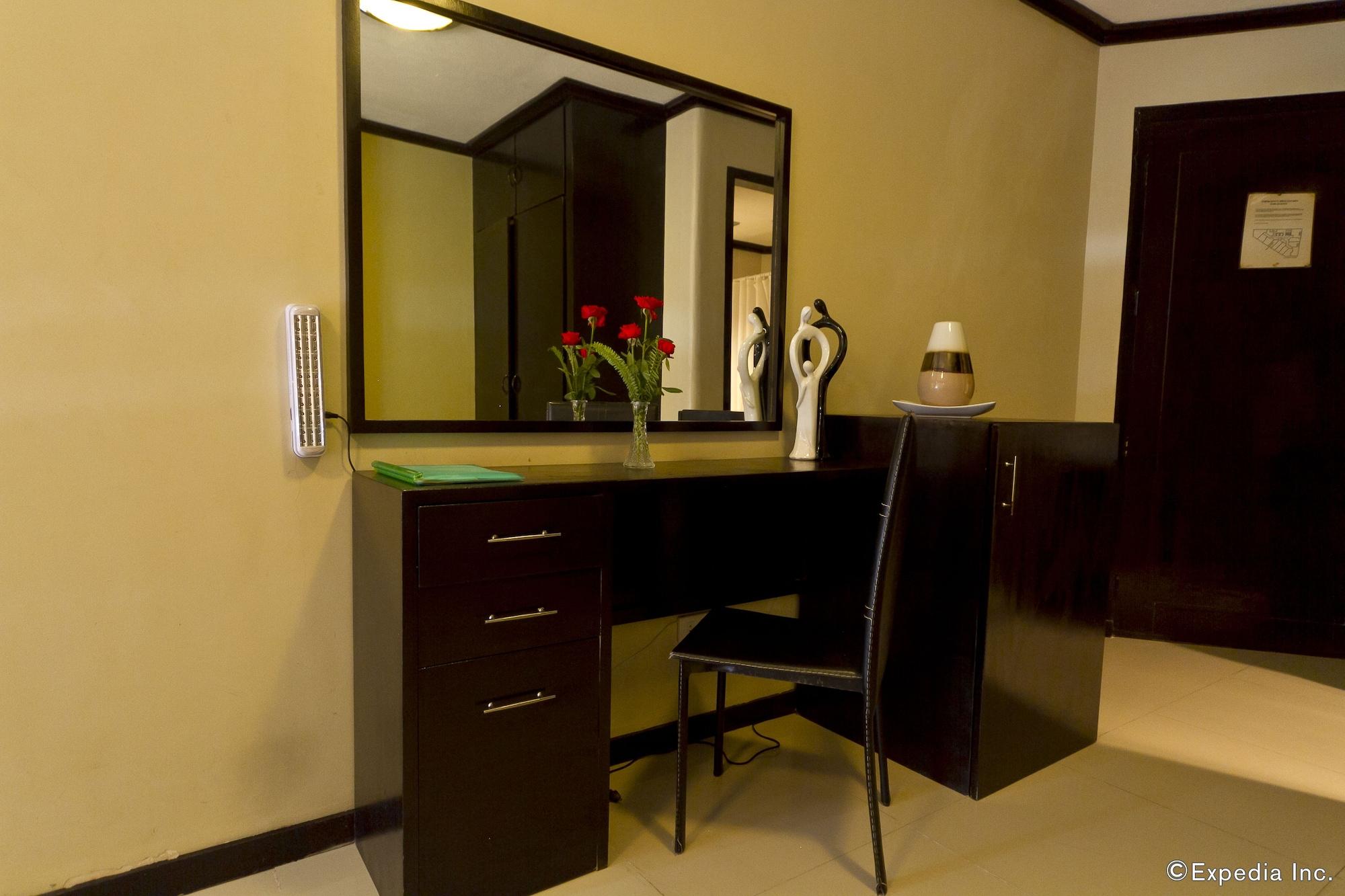 Richmond Plaza Hotel Tabok Exterior foto