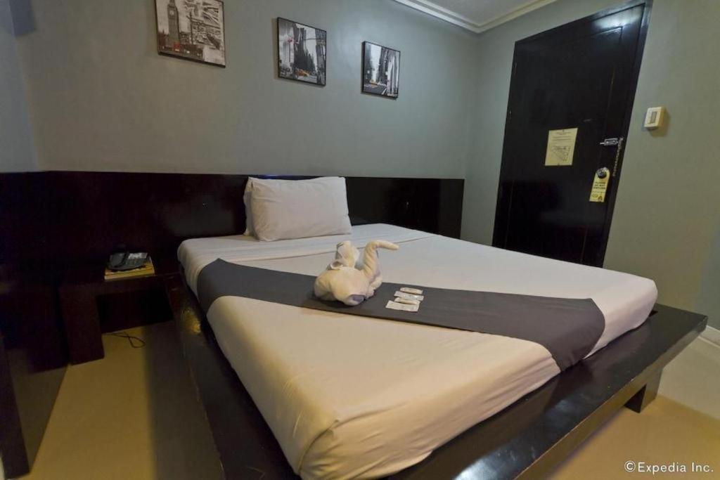 Richmond Plaza Hotel Tabok Exterior foto