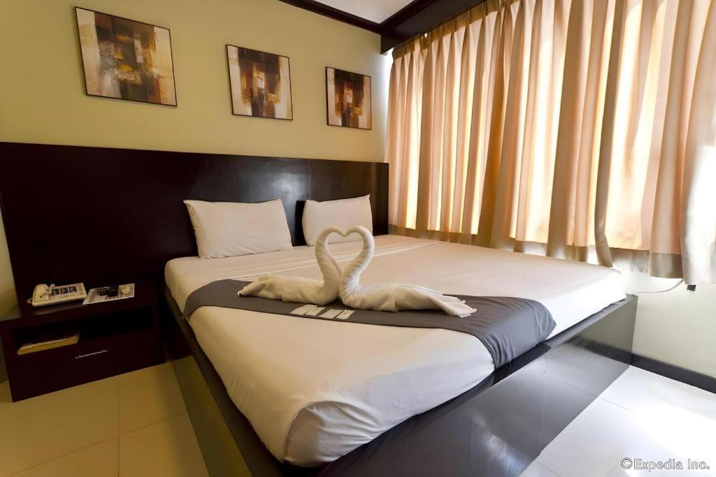 Richmond Plaza Hotel Tabok Exterior foto
